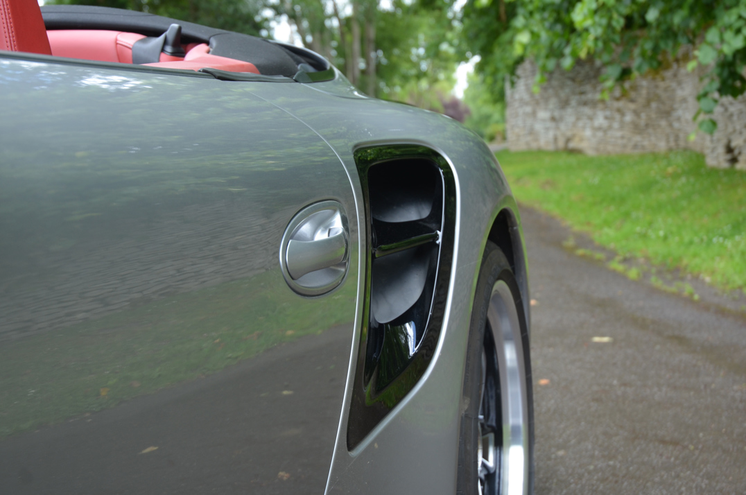 Porsche 911 Turbo Cabriolet Tip-Tronic gallery image 29