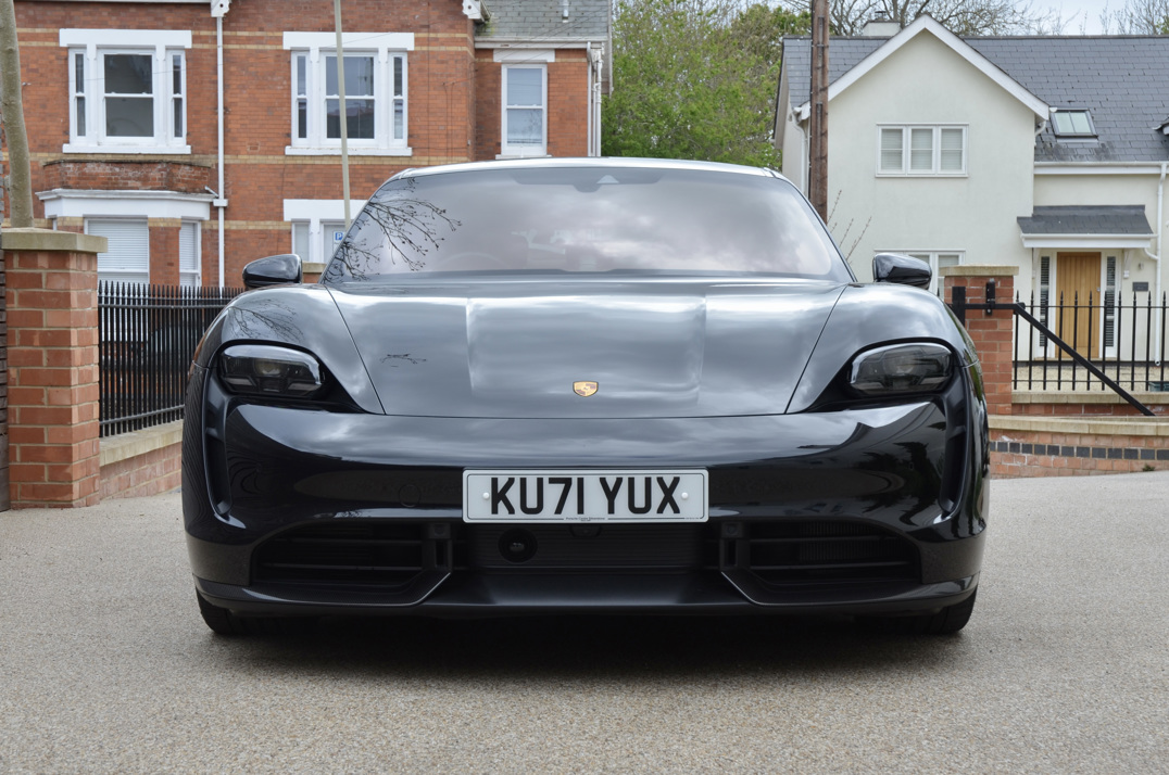 Porsche Taycan Turbo S gallery image 3