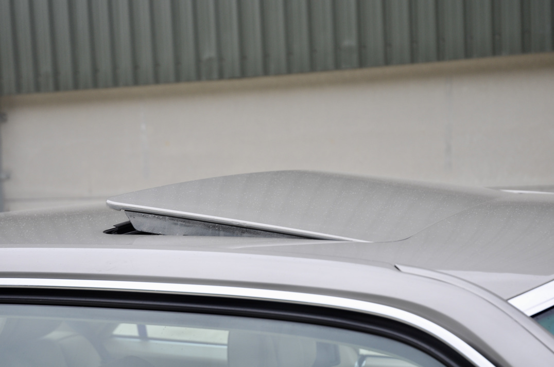 Mercedes 420 SEC Coupe Auto gallery image 16