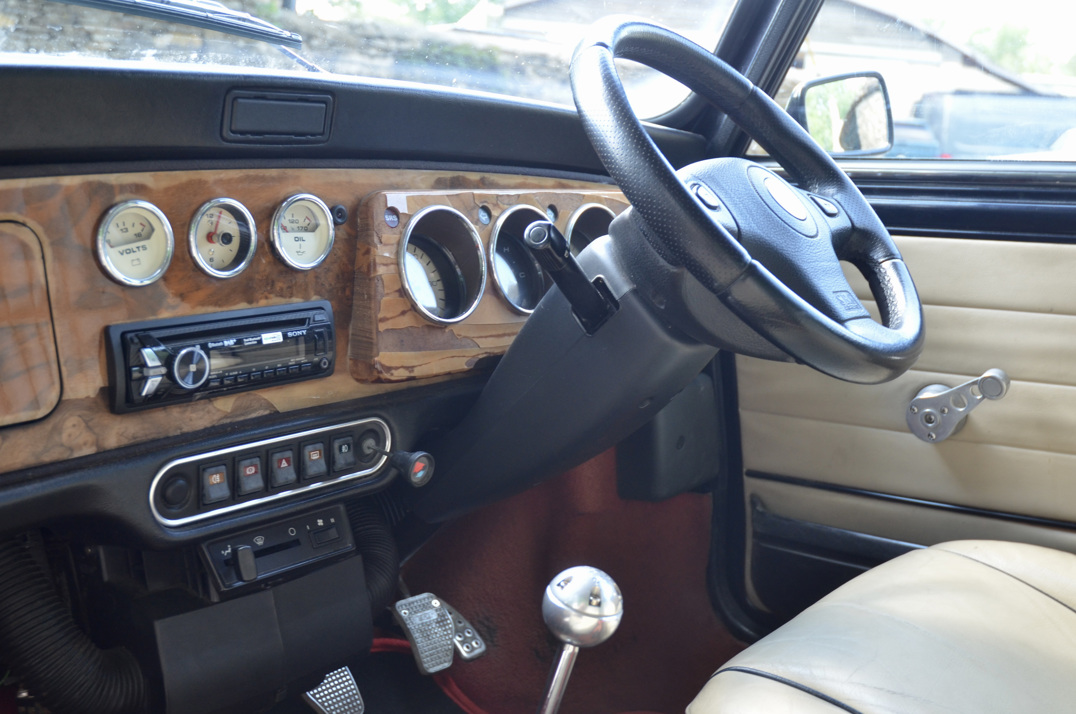 Austin Mini 1.3I gallery image 28