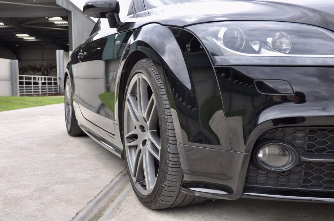 Audi TT Coupe Black Edition 2.0 TDI Quattro 170 Manual gallery image 9