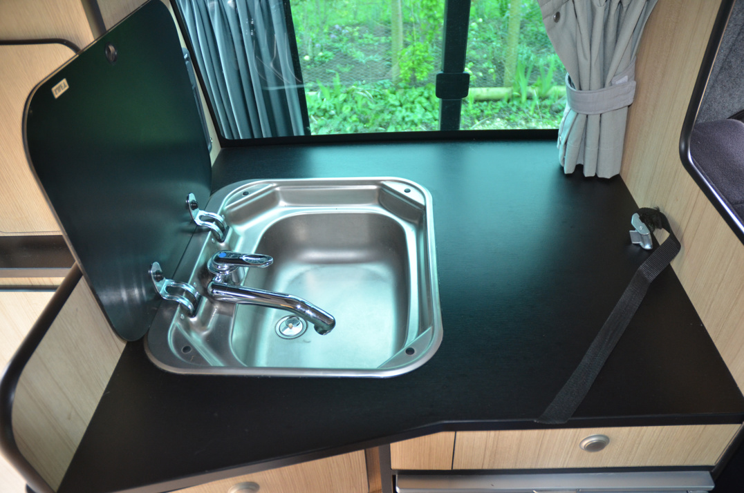 Volkswagen T30 180 4 Motion Danbury Camper. gallery image 35