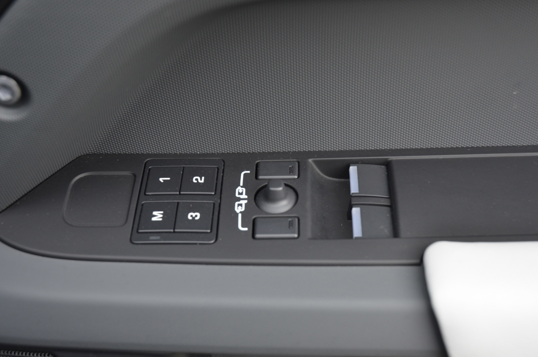 Land Rover Defender 90 X Dynamic HSE 3.0D MHEV gallery image 55