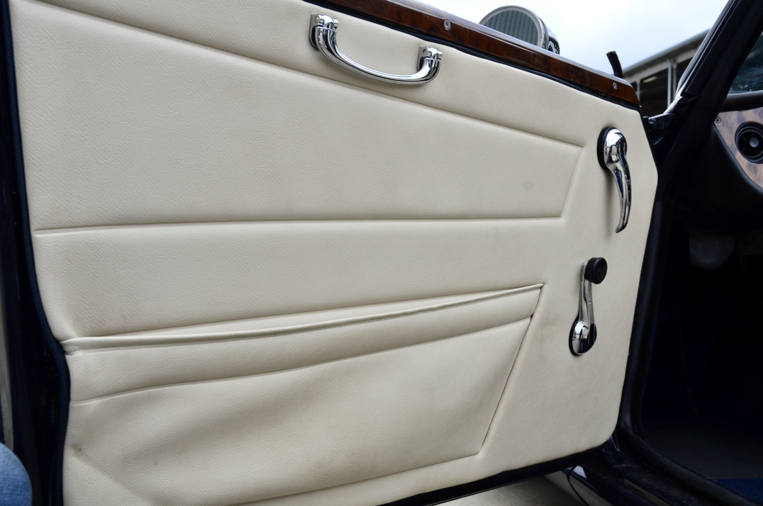 Triumph TR-6. gallery image 39