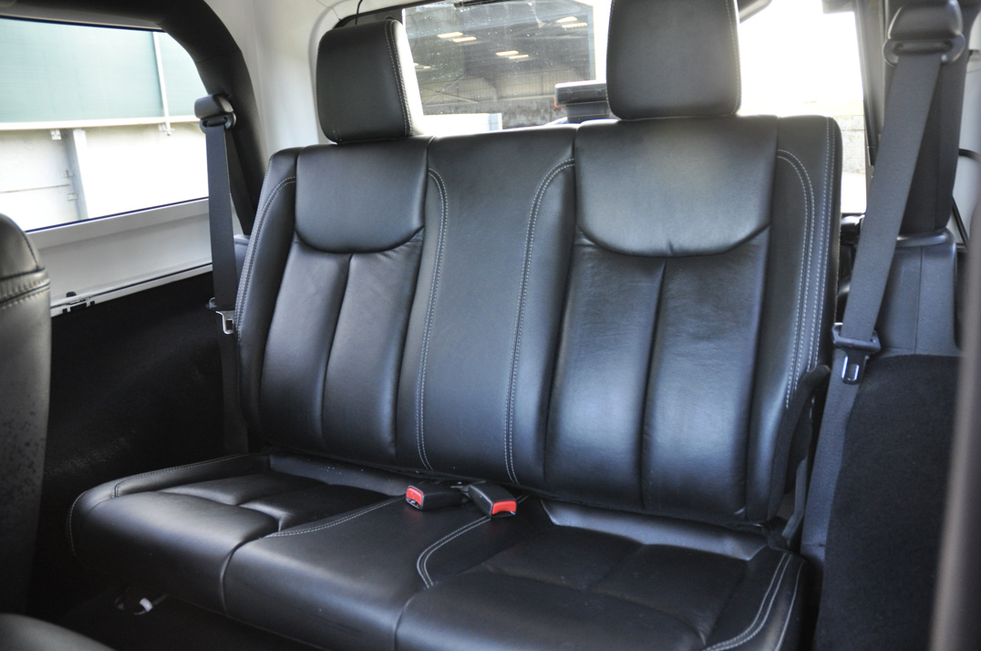 Jeep Wrangler Sahar 3.6 V6 Auto Wild Alpine edition Convertible gallery image 23