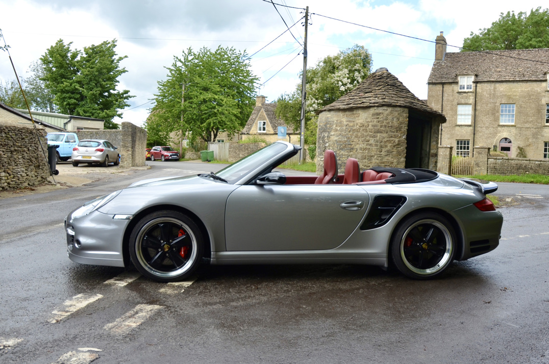Porsche 911 Turbo Cabriolet Tip-Tronic gallery image 12