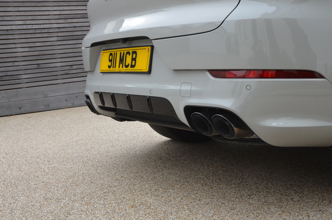 Porsche Cayenne Turbo Hybrid.. 2024 gallery image 16