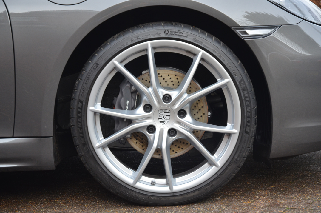 Porsche Boxster 718 PDK gallery image 26