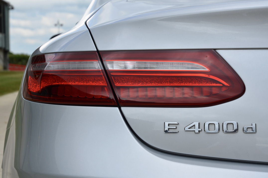 Mercedes Benz E400D AMG Line Premium plus D-4M Coupe. Px Welcome gallery image 23