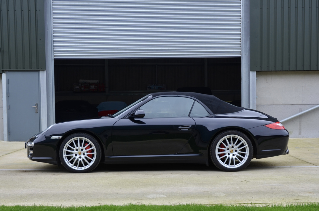 Porsche 911 Carrera 4s Cabriolet (1) gallery image 13