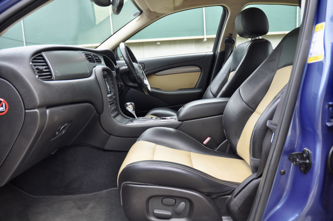 Jaguar S Type R gallery image 25