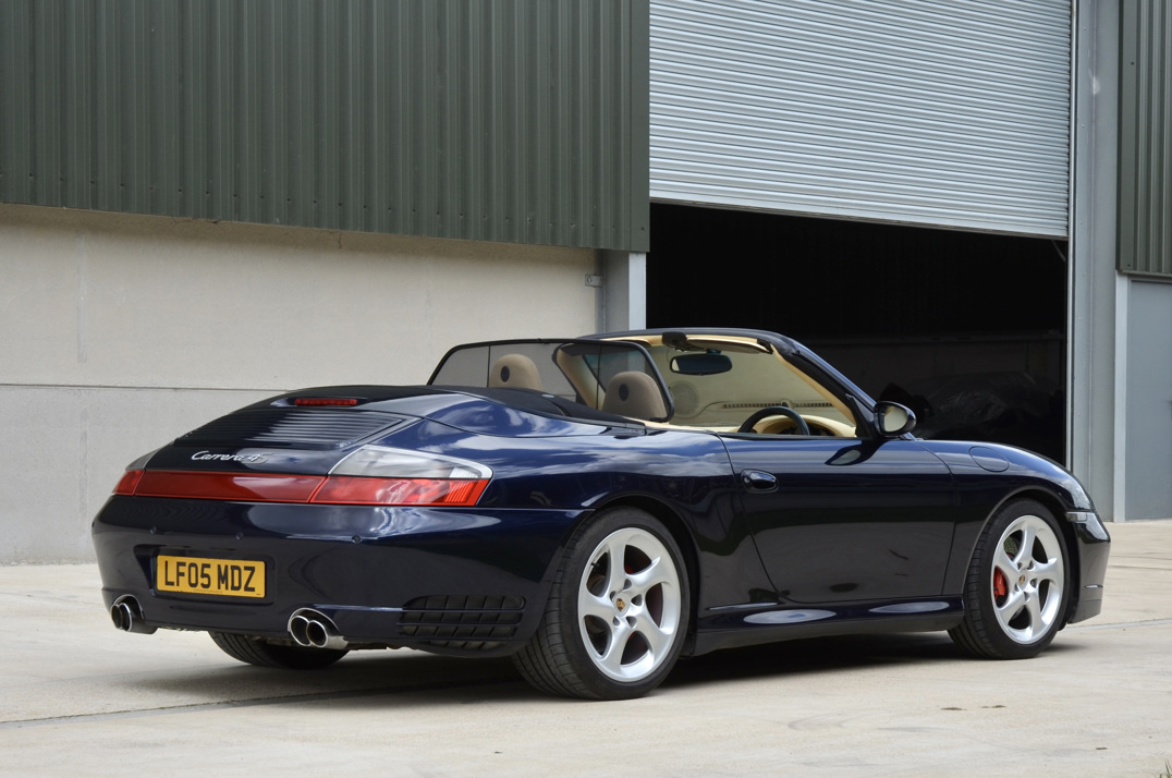 Porsche 911 (996) Carrera 4S Tiptronic Cabriolet gallery image 9