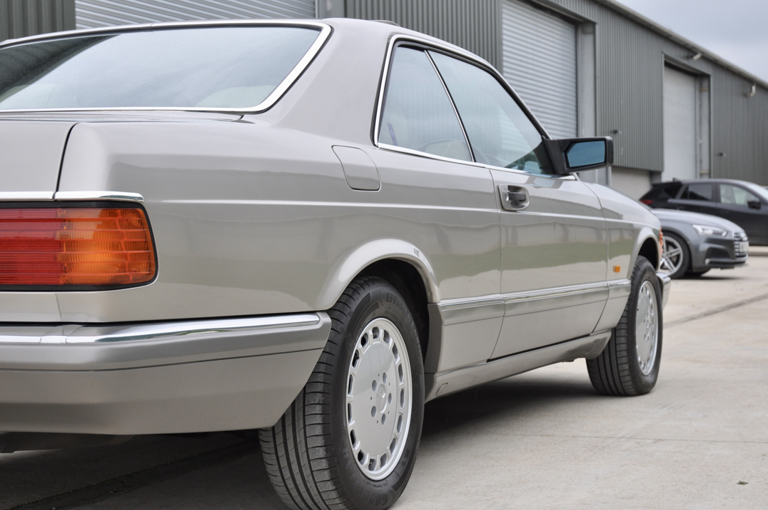 Mercedes 420 SEC Coupe Auto gallery image 13