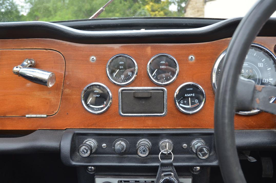 Triumph TR4A gallery image 42
