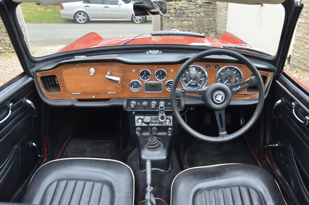 Triumph TR4A gallery image 31