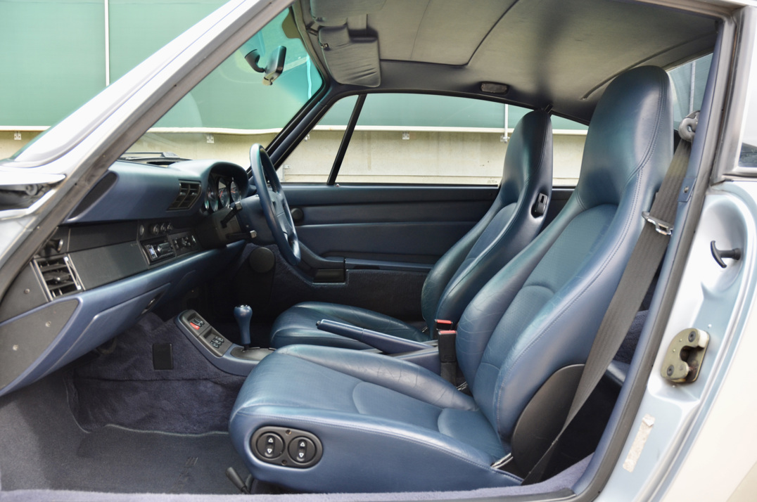 Porsche 911 993 Carrera Coupe Tip gallery image 34
