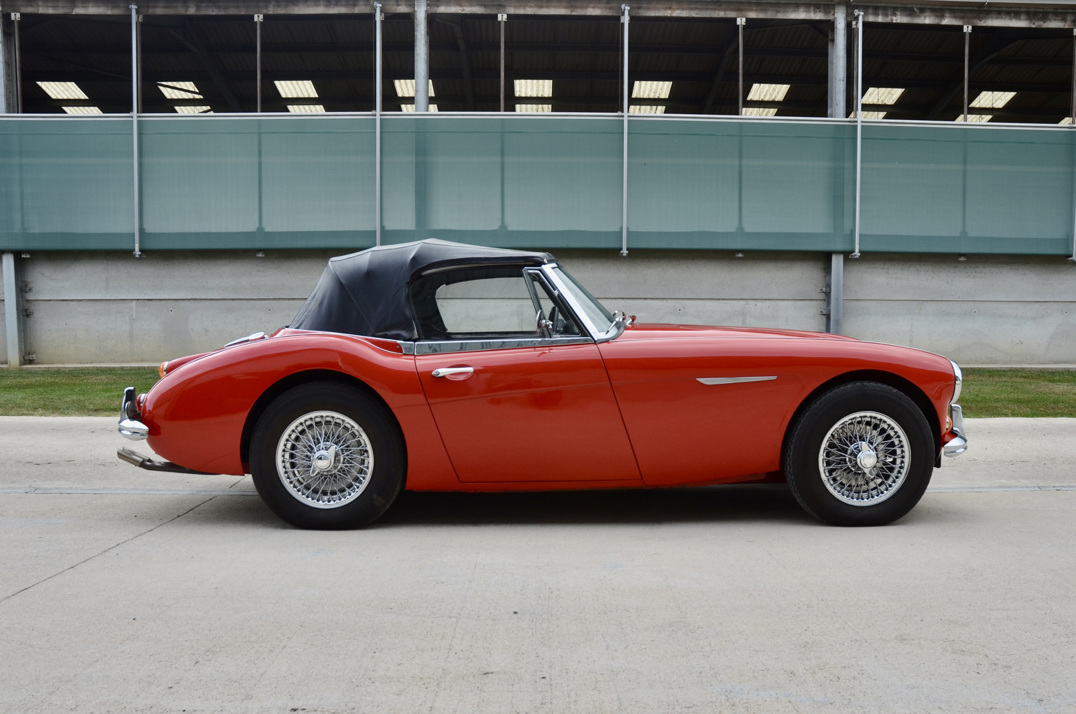 Austin Healey 3000 MK III gallery image 8