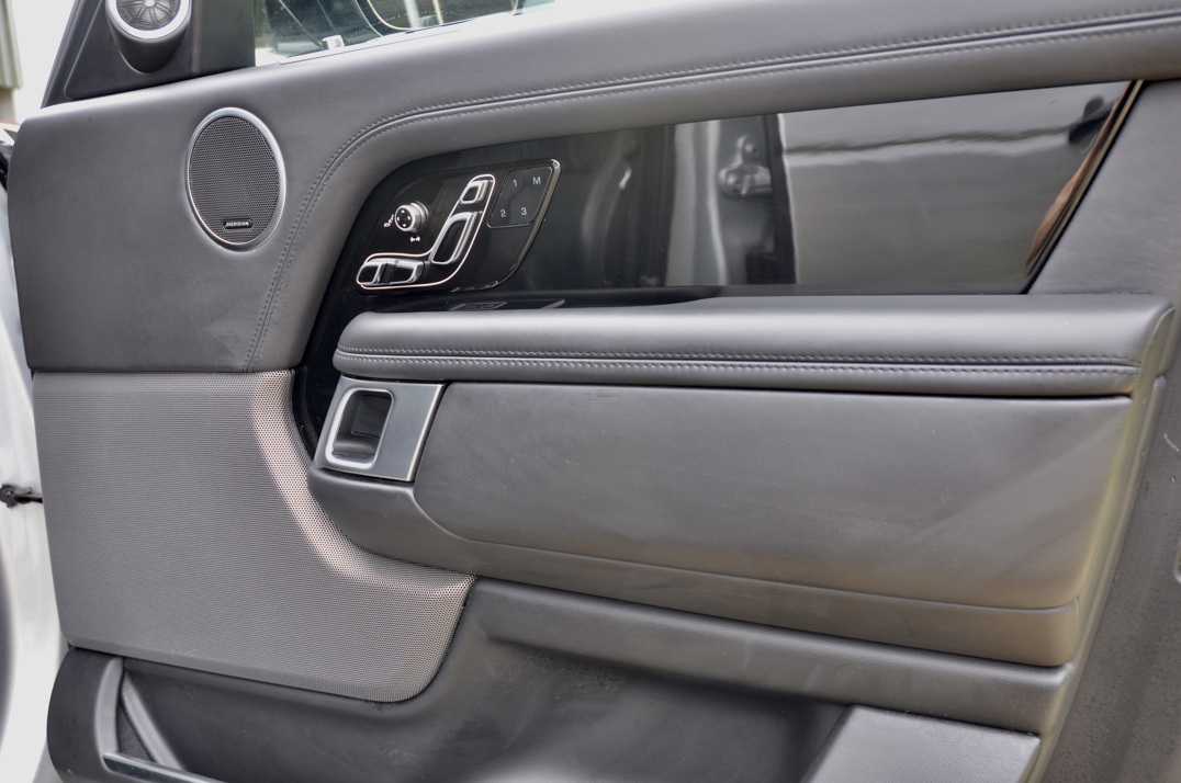 Land Rover Range Rover Autobiography   2.0 P400e gallery image 29