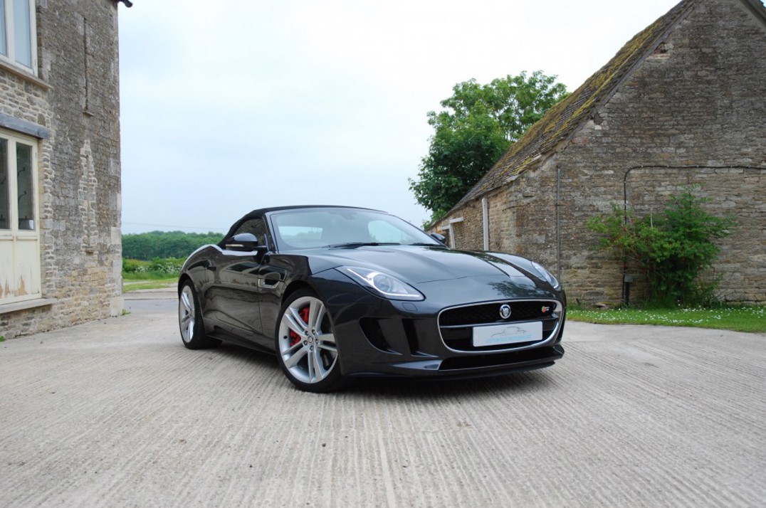 2013(63) Jaguar F-Type 5.0 Super Charged gallery image 1