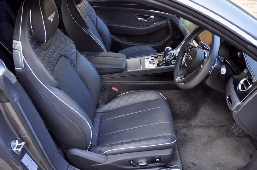 Bentley Continental 6.0 W12 GT gallery image 18