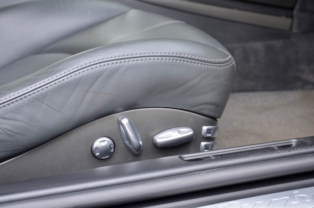 Porsche 911 Turbo Tip-Tronic Gen I gallery image 43