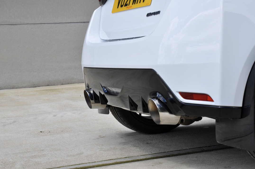 Toyota Yaris GR Circuit 4WD Manual. gallery image 14