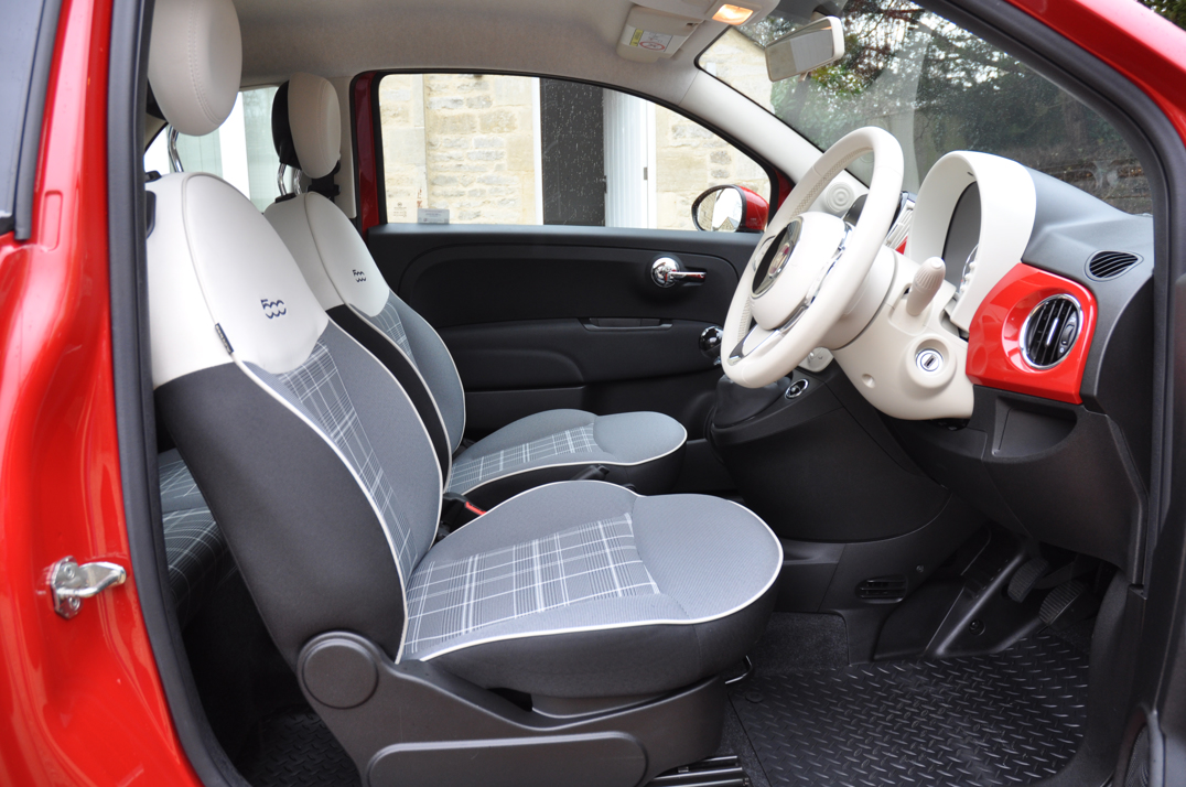 Fiat 500 Lounge gallery image 18
