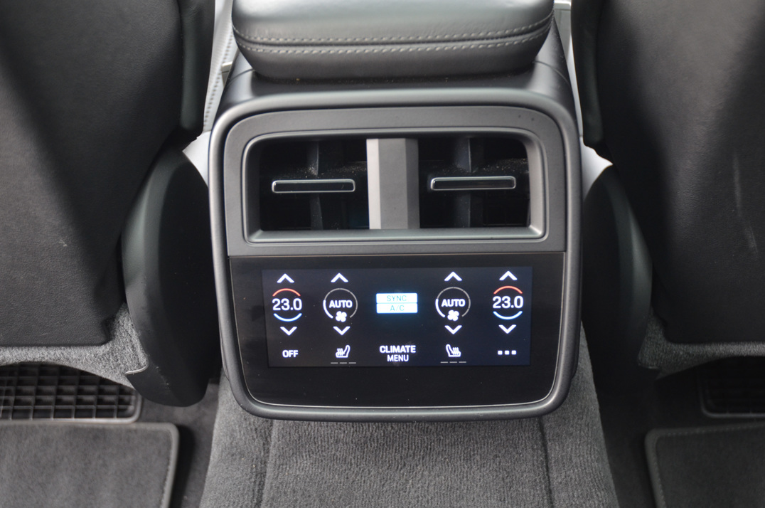 Porsche Taycan Turbo S gallery image 50