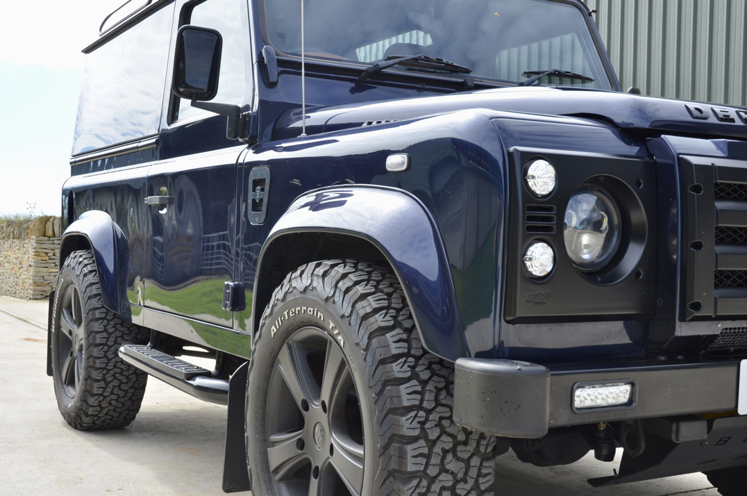Land Rover Defender 90 XS Bespoke Edition. gallery image 16