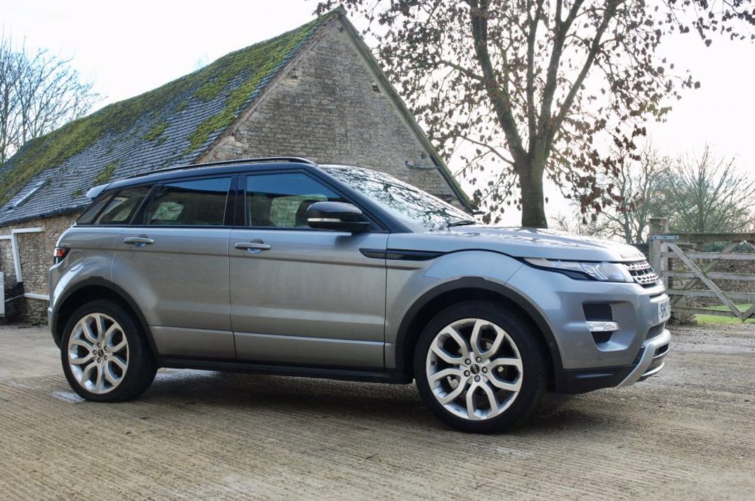 Range Rover Evoque 2.2 Si4 Dynamic with Lux Pack gallery image 1