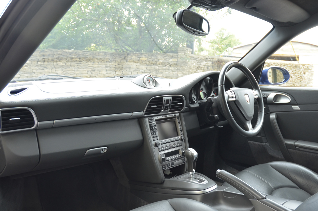 Porsche 911 Turbo Tip-Tronic Gen I gallery image 32