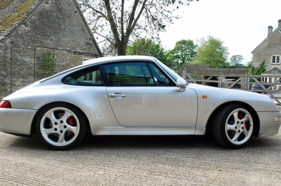Porsche 911 993 Carrera 4S Manual. gallery image 1