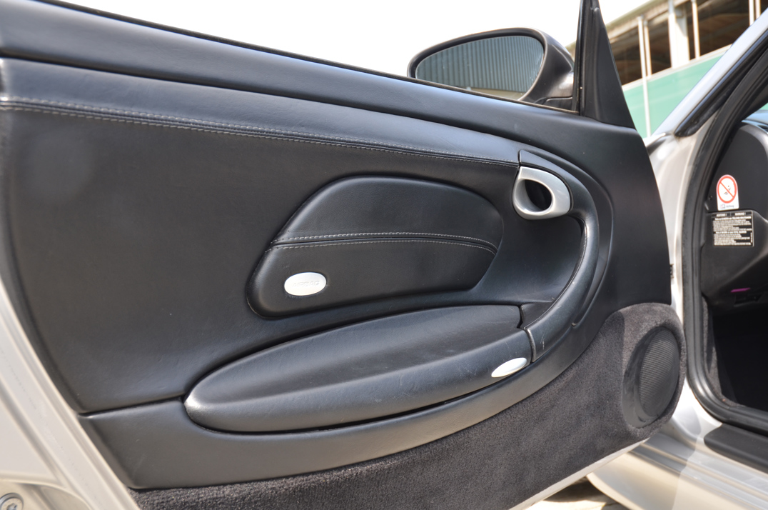 Porsche 911 996 Carrera 4 Cabriolet. gallery image 32