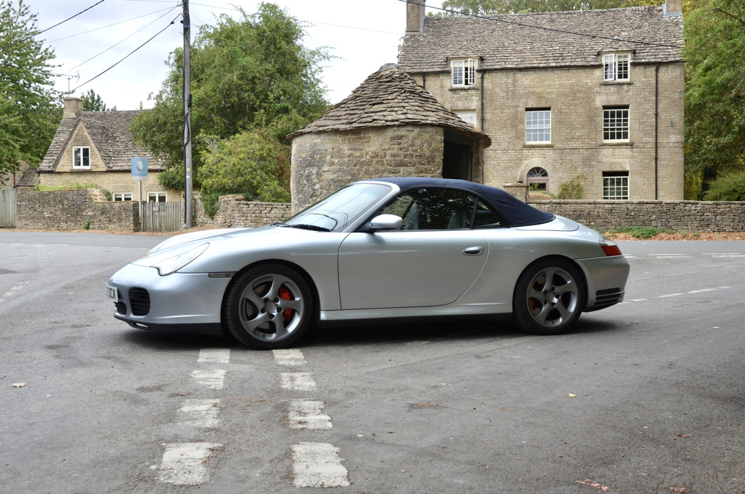 Porsche 911 (996) Carrera 4s Tip-Tronic Auto gallery image 2