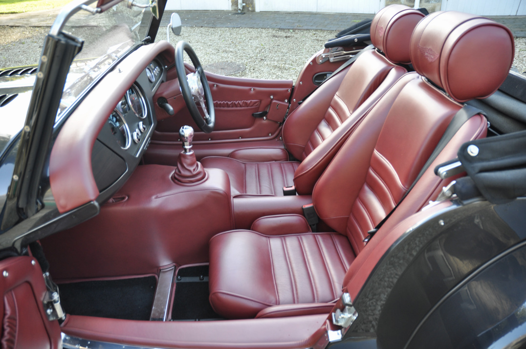 Morgan 3.7 Roadster 110 Anniversary model gallery image 27