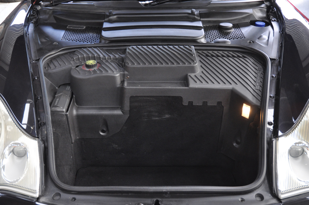 Porsche 911 996 Carrera 4s Convertible gallery image 27