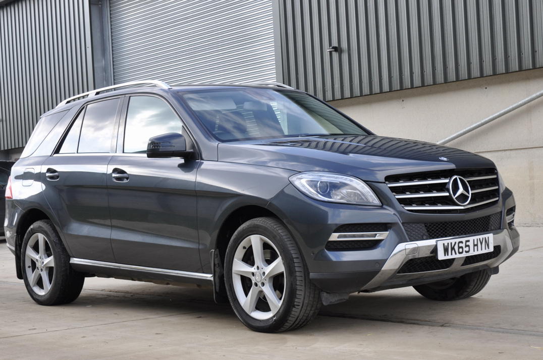 Mercedes ML 350D Bluetech gallery image 4