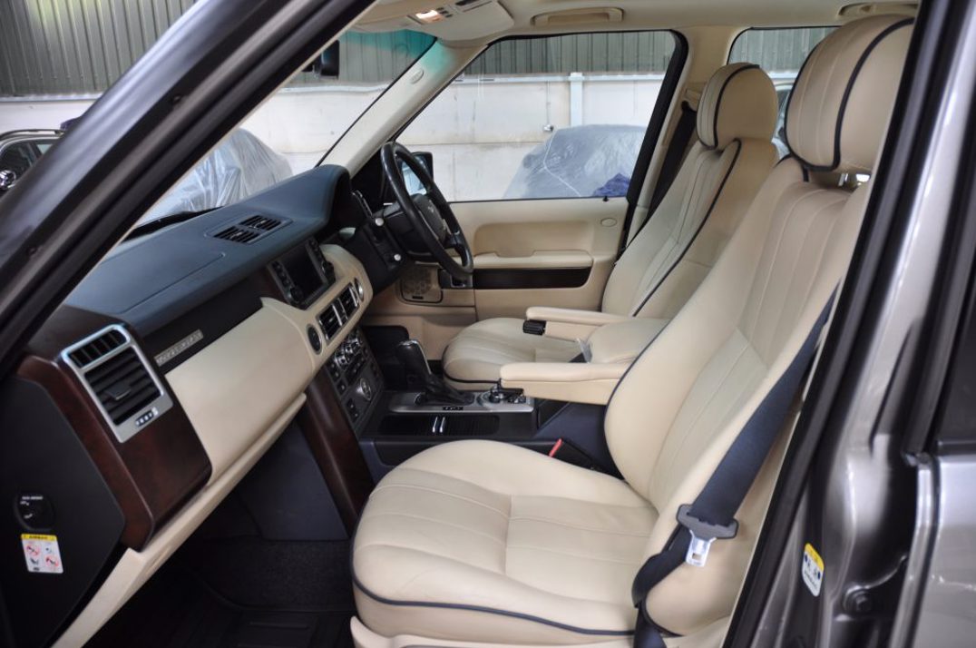 Range Rover Vogue TDV8 gallery image 20