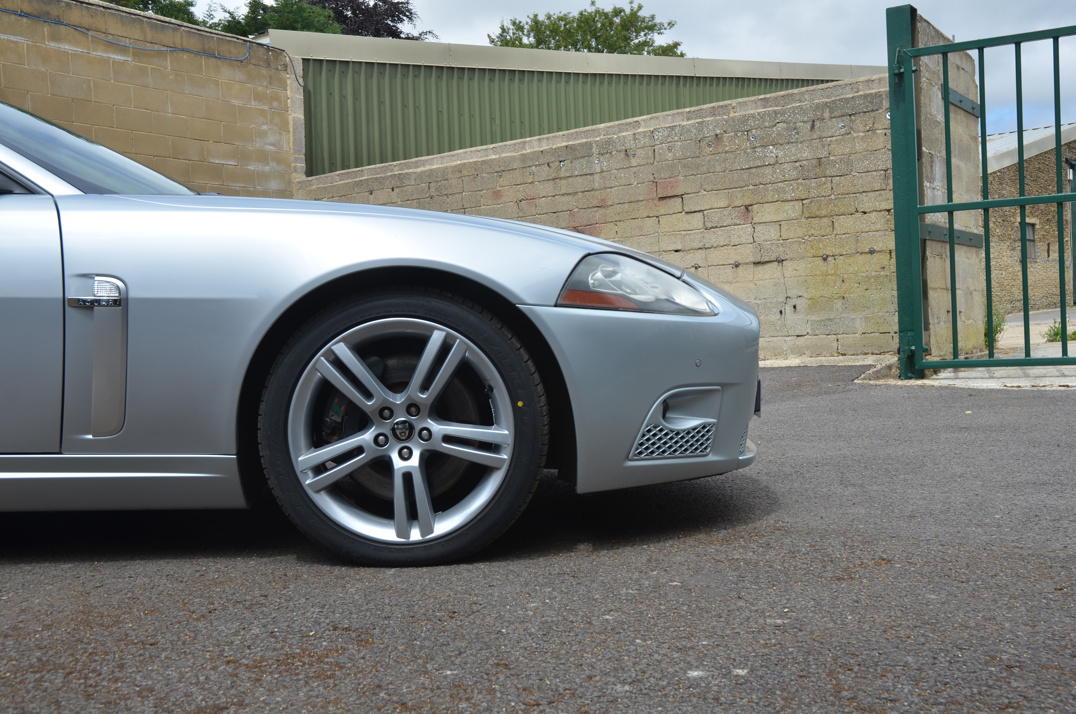 Jaguar XKR 4.2 Auto Convertible gallery image 24