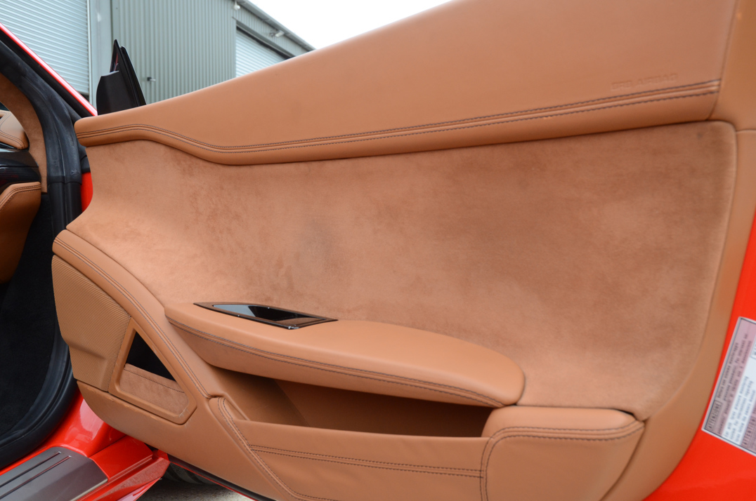 Ferrari 458 F-1 Spider DCT .. Ferrari power warranty until April 2025 gallery image 37