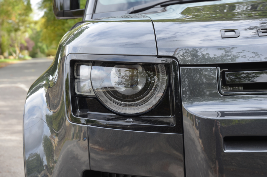 Land Rover Defender 90 X Dynamic HSE 3.0D 350 MHEV gallery image 28