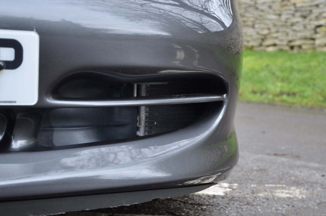 Porsche 911 Carrera with factory Aero kit. gallery image 22