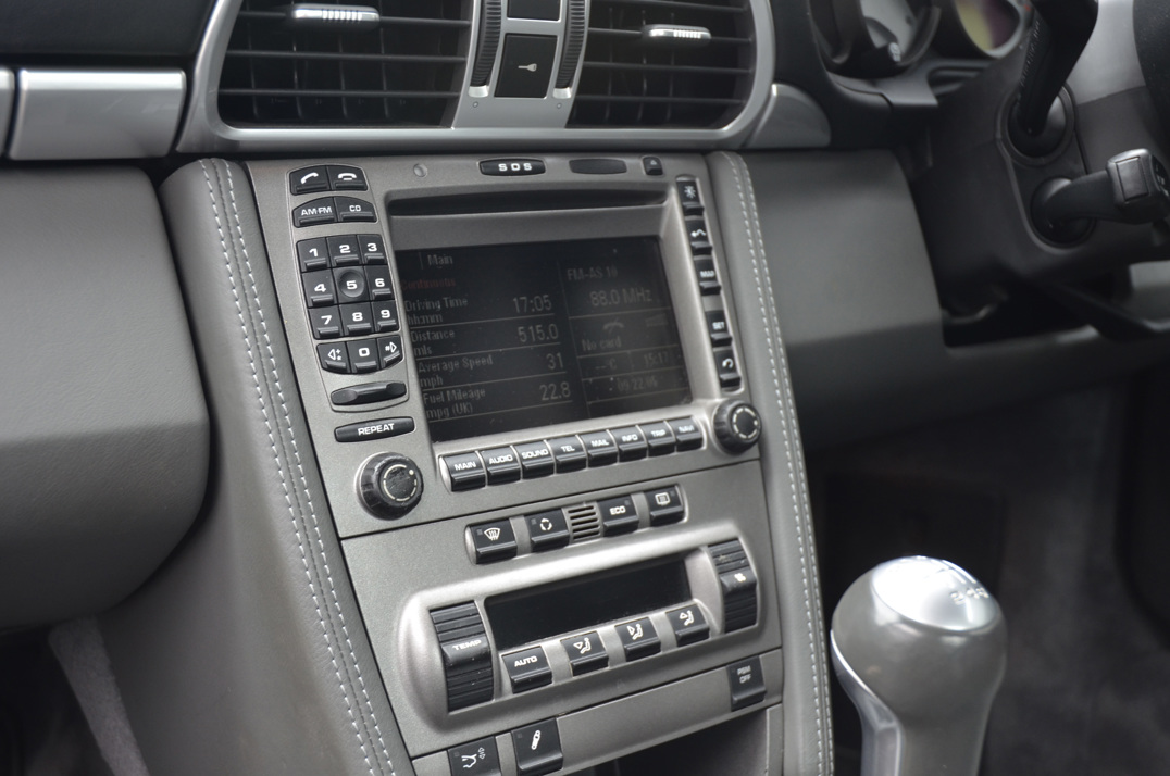 Porsche 911 Carrera s Coupe (1) gallery image 35