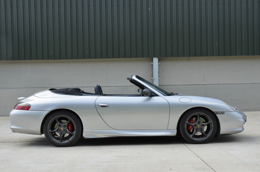 Porsche 911 996 Carrera 4 Cabriolet. gallery image 7
