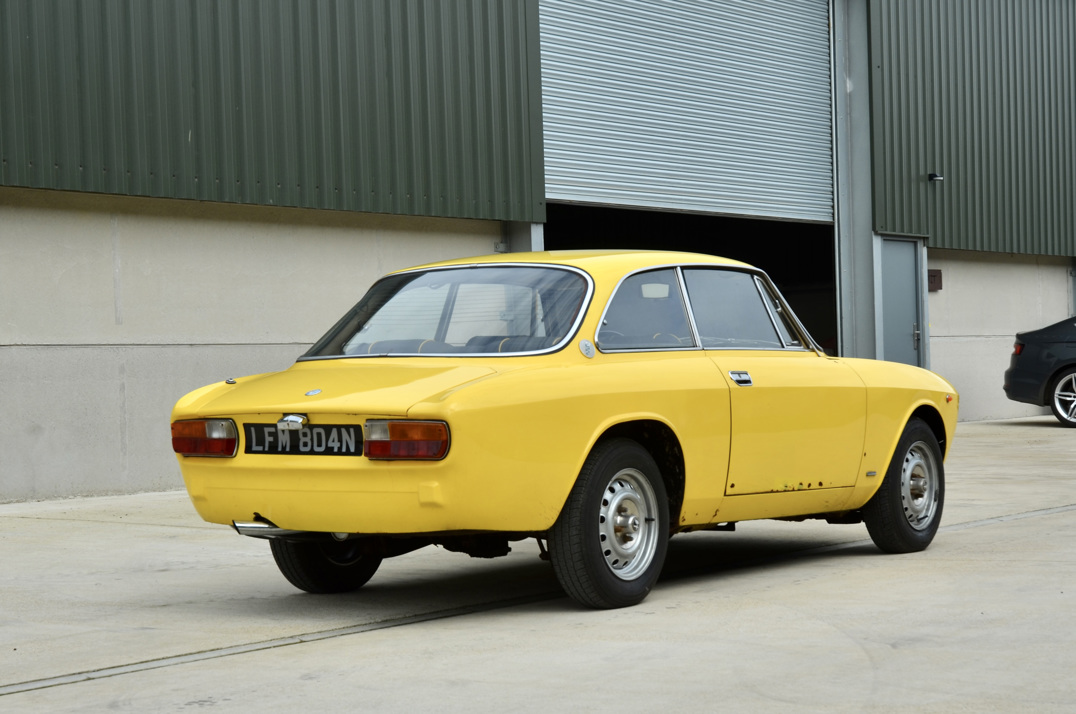 Alfa Romeo 2000 GTV (1) gallery image 6