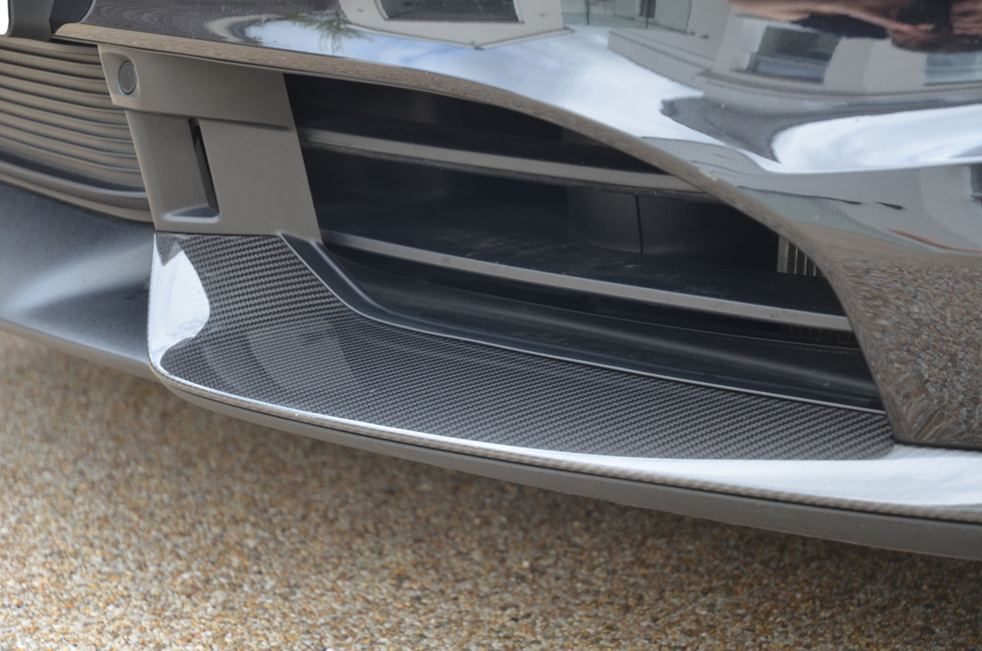 Porsche Taycan Turbo S gallery image 31