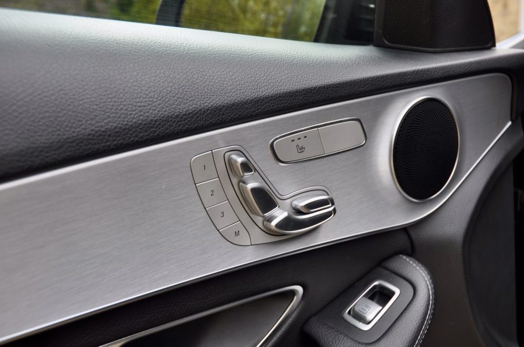 Mercedes C 220 AMG Line Premium Bluetech Estate gallery image 22