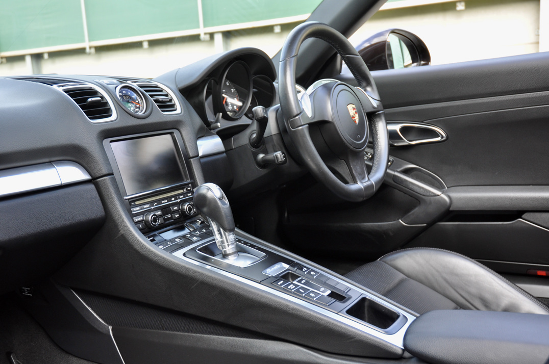 Porsche Boxster 2.7 PDK. gallery image 31