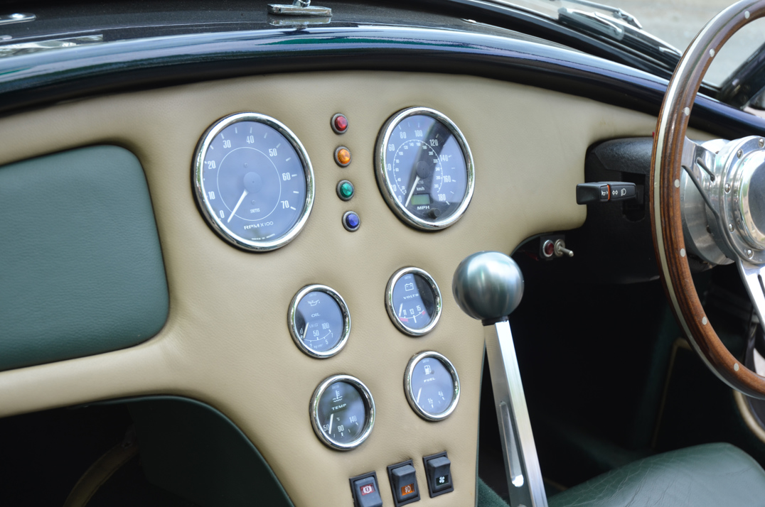 Dax Cobra 427 - gallery image 32