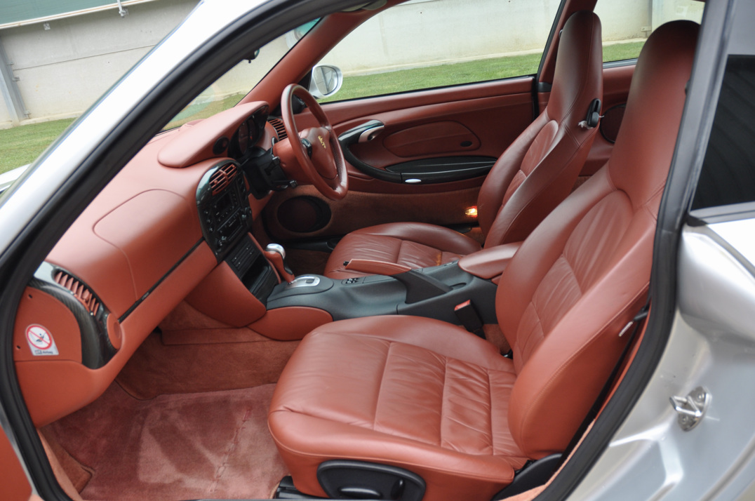 Porsche 996 911 Carrera 4 Tiptronic s gallery image 24